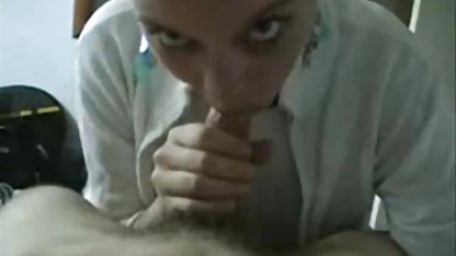 Chris Königin zeigt porn alte frau sich uns in Madrid nach der Arbeit und fickt Kiko