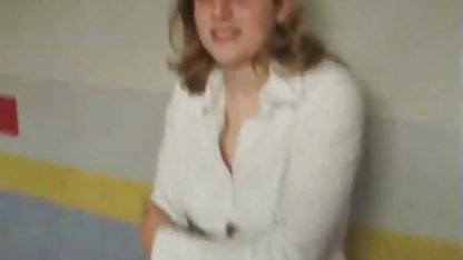 Reife Stiefmutter zeigt teenager, wie zu geile omas kostenlos tun, anal