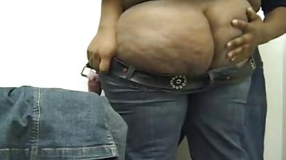 2 Lesben jung alt porn 4 Sahne lecken