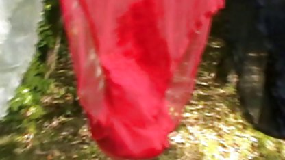 Redhead altenpornos MILF Kylie Irland